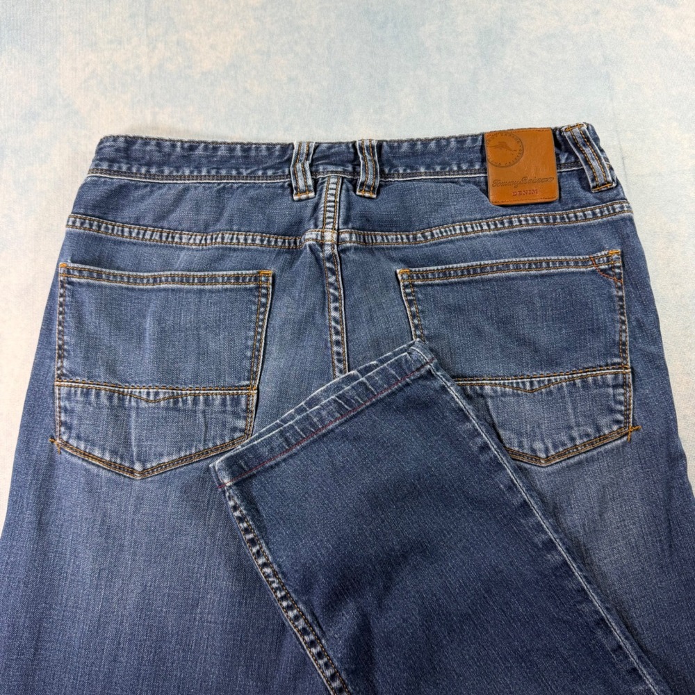 Tommy Bahama Belize Authentic Jeans Mens 32x32 Blue Excellent Straight Leg Denim